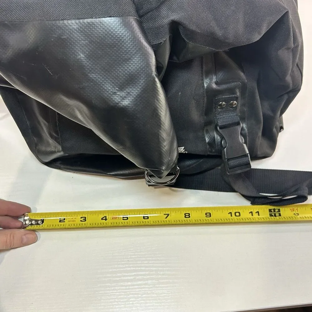MOTORCYCLE DRY PACK SURVIVOR SERIES RiggPaks NELSON-RIGG SVT-600 Black